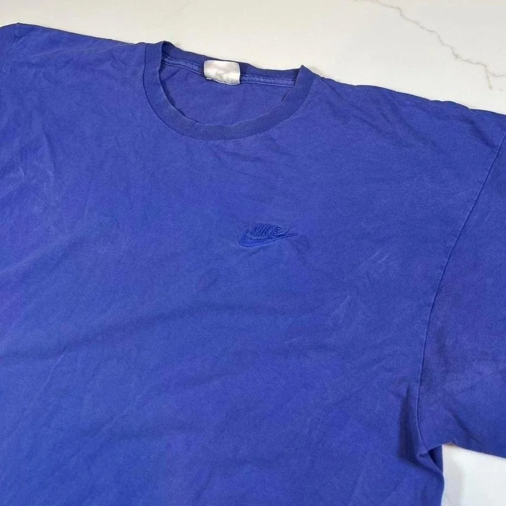 Nike T-Shirt Mens XL Blue Embroidered Swoosh Short Sleeve Cotton Tee
